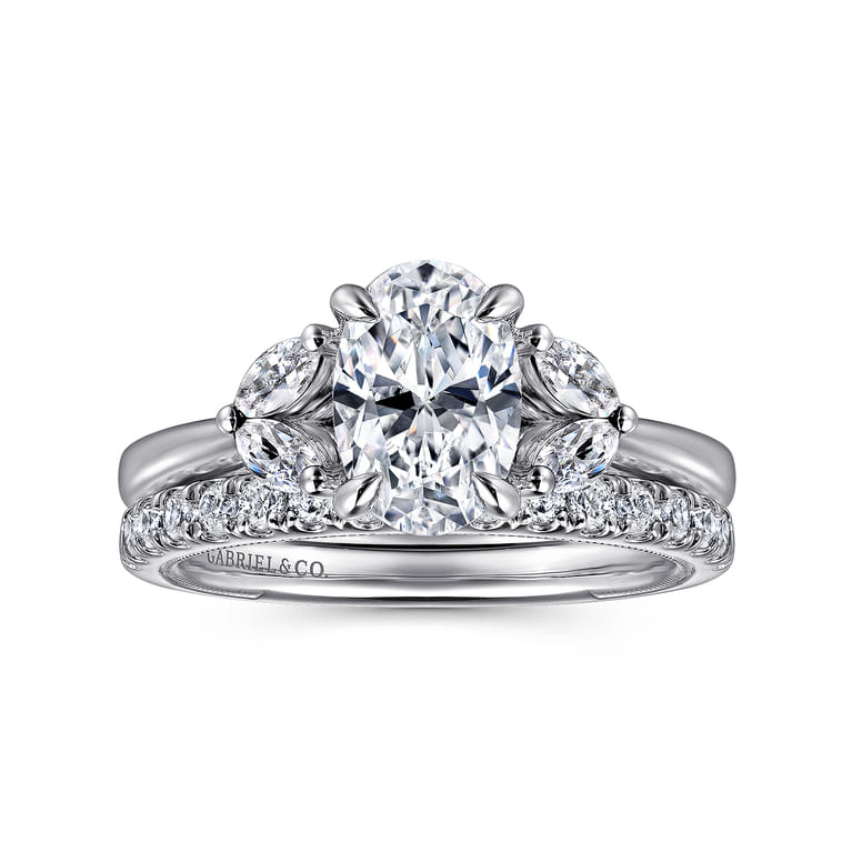 Dani - 14K White Gold Oval Diamond Engagement Ring - 0.3 ct - Shot 4