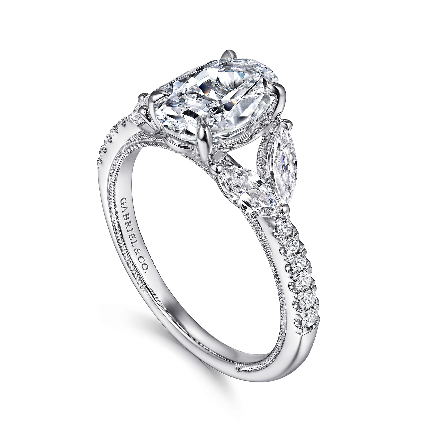 Estrelle - 14K White Gold Oval Diamond Engagement Ring - 0.65 ct - Shot 3