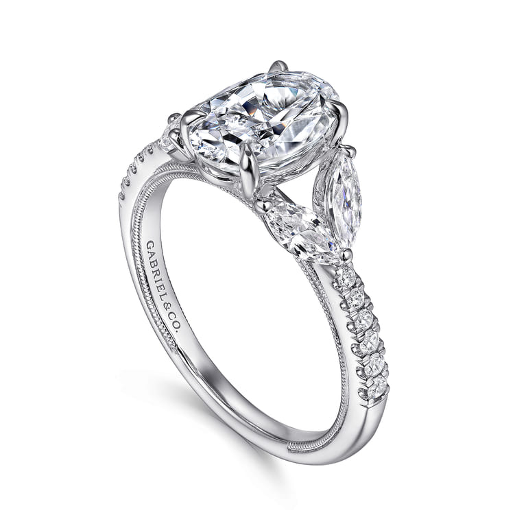Estrelle - 14K White Gold Oval Diamond Engagement Ring - 0.65 ct - Shot 3