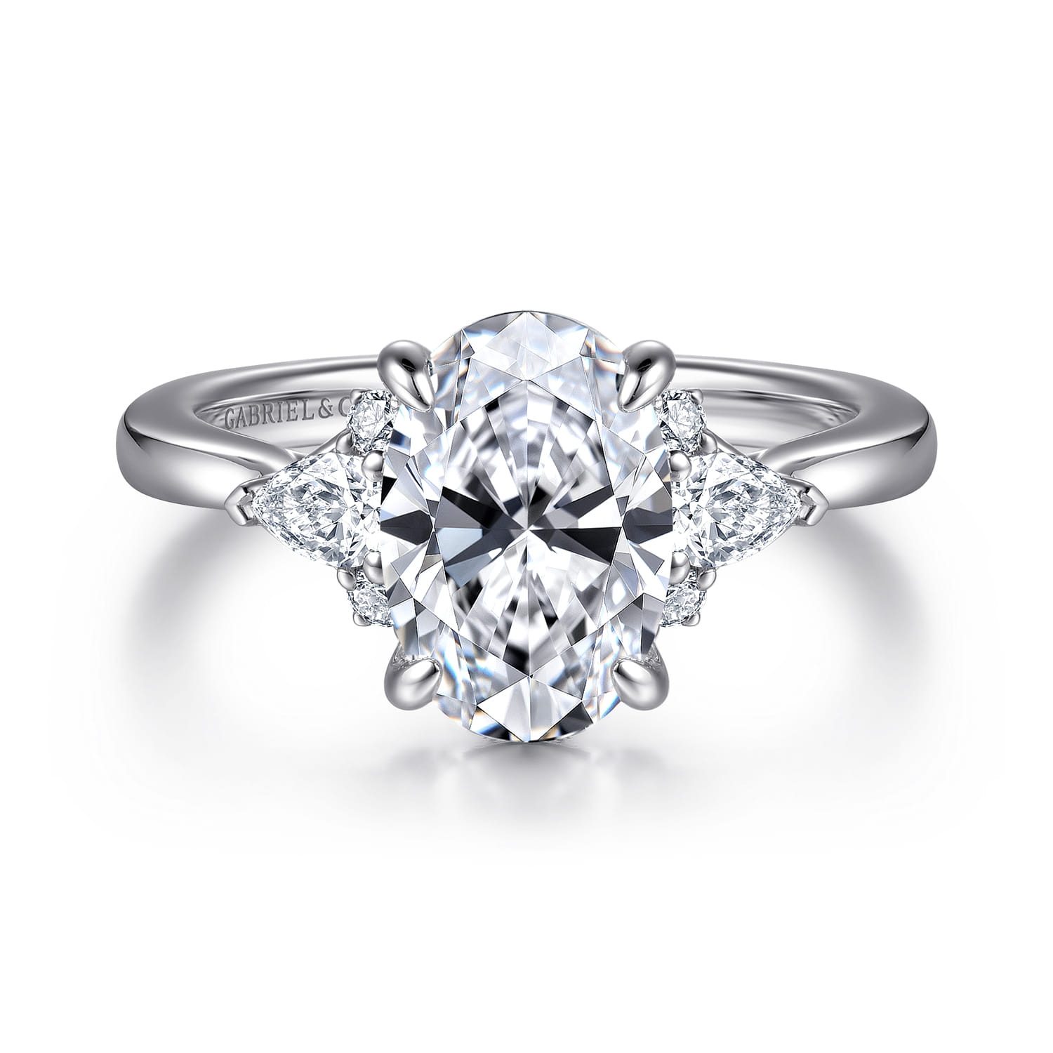 Boa - 14K White Gold Oval Three Stone Diamond Engagement Ring - 0.3 ct - Shot 1