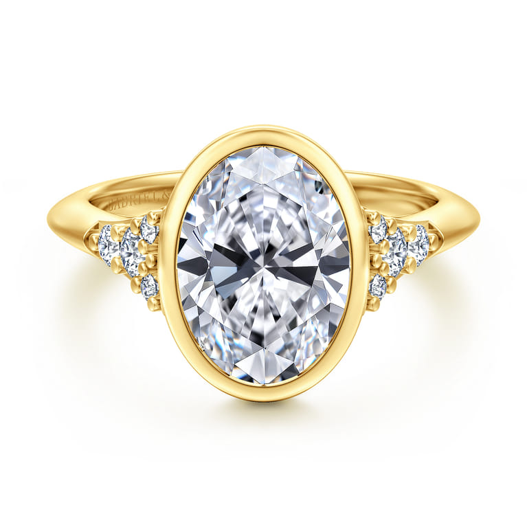 Iryna - 14K Yellow Gold Oval Diamond Engagement Ring - 0.22 ct - Shot 1