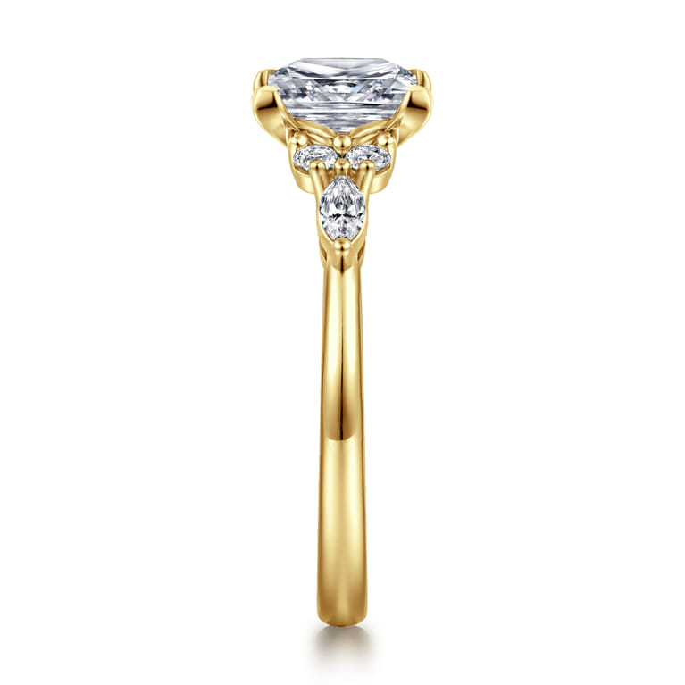 Avah - 14K Yellow Gold Princess Cut Diamond Cluster Engagement Ring - 0.28 ct - Shot 4