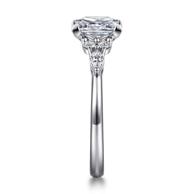 Avah - 18K White Gold Princess Cut Diamond Cluster Engagement Ring - 0.28 ct - Shot 4
