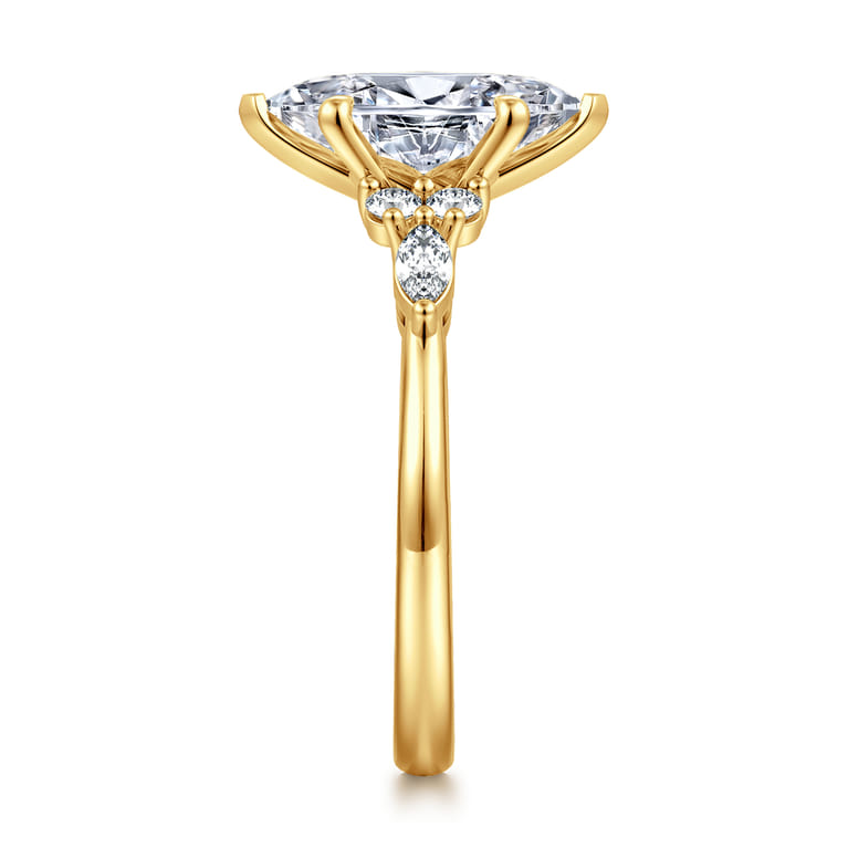 Avah - 18K Yellow Gold Marquise Diamond Cluster Engagement Ring - 0.3 ct - Shot 4