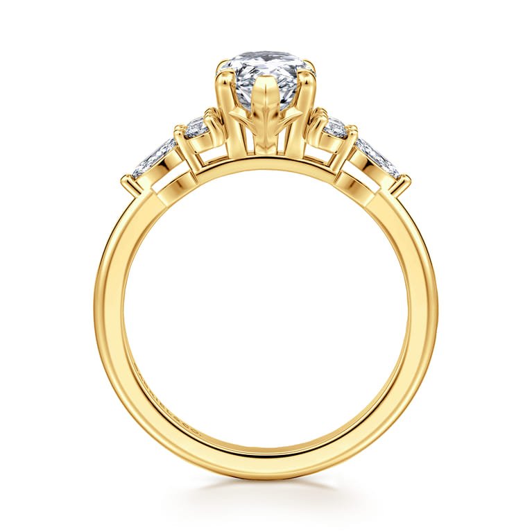 Avah - 18K Yellow Gold Pear Shape Diamond Cluster Engagement Ring - 0.28 ct - Shot 2