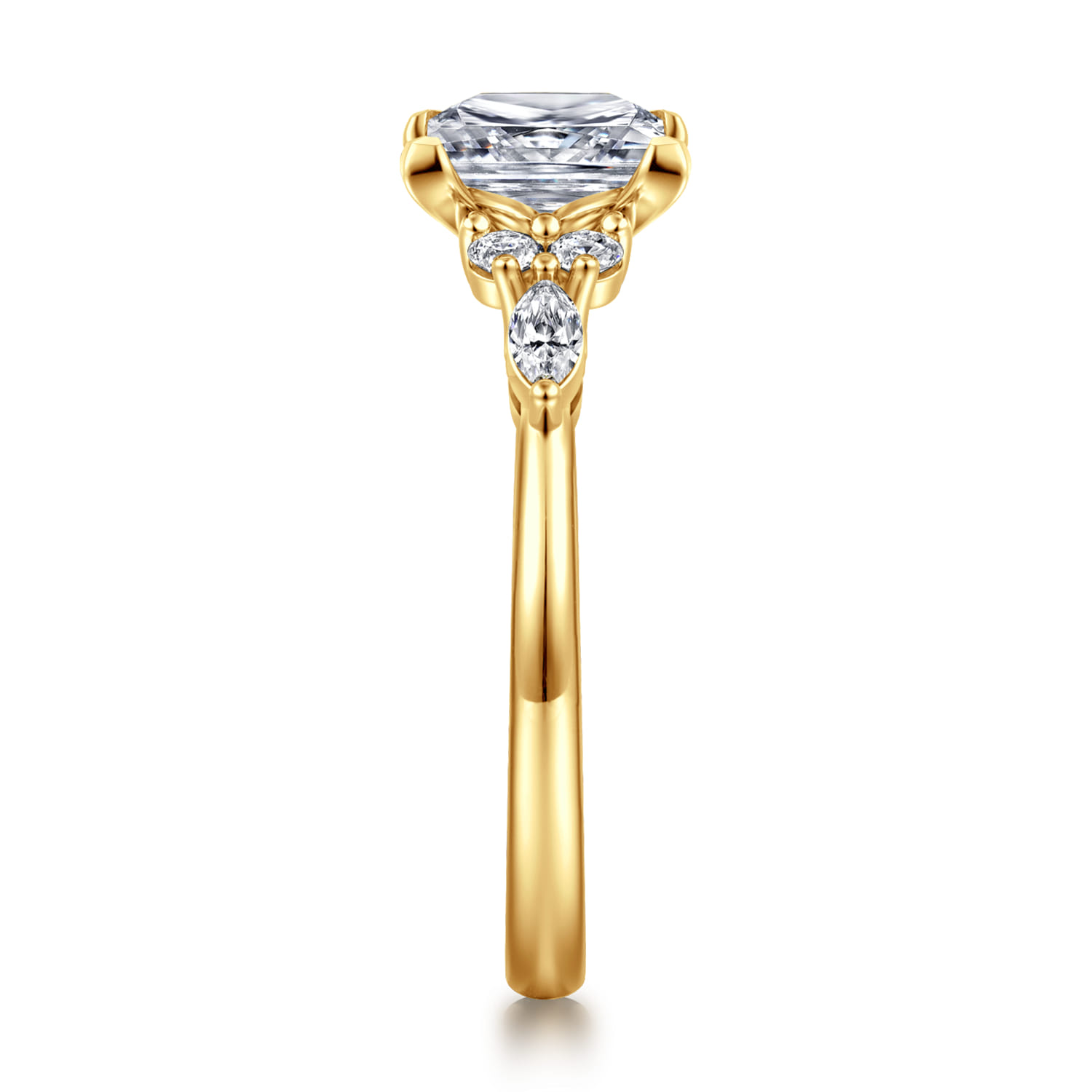 Avah - 18K Yellow Gold Princess Cut Diamond Cluster Engagement Ring - 0.28 ct - Shot 4