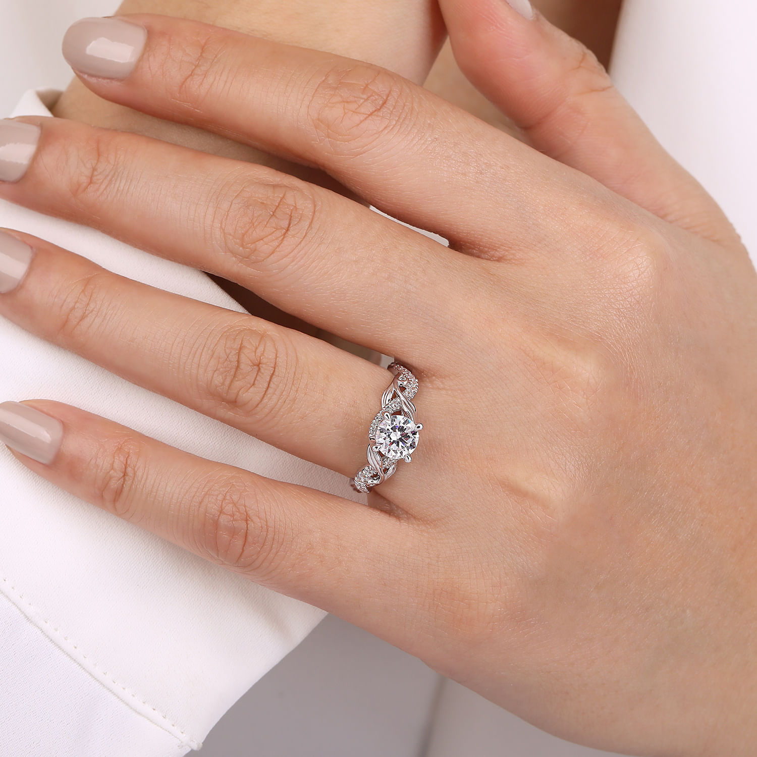 Camelia - 14K White Gold Floral Round Diamond Engagement Ring - 0.18 ct - Shot 6