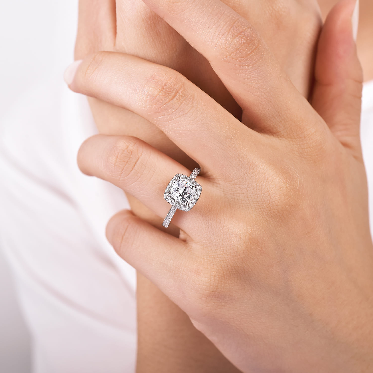 Idina - 14K White Gold Cushion Halo Diamond Engagement Ring - 0.41 ct - Shot 6