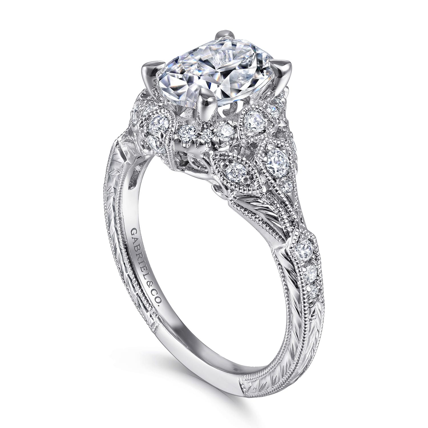 Annadale - Unique 14K White Gold Vintage Inspired Oval Halo Diamond Engagement Ring - 0.4 ct - Shot 3