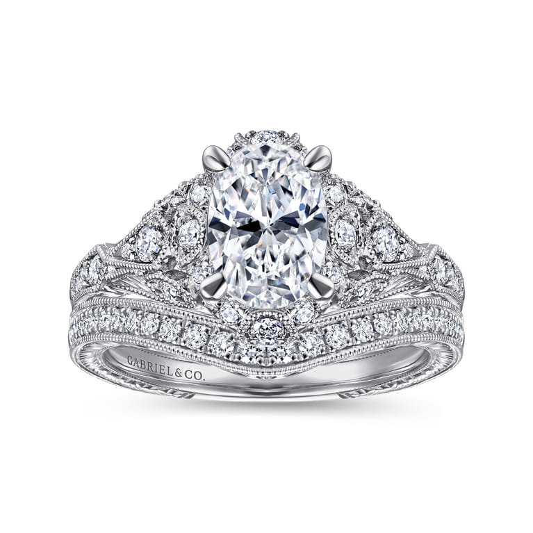 Annadale - Unique 14K White Gold Vintage Inspired Oval Halo Diamond Engagement Ring - 0.4 ct - Shot 4