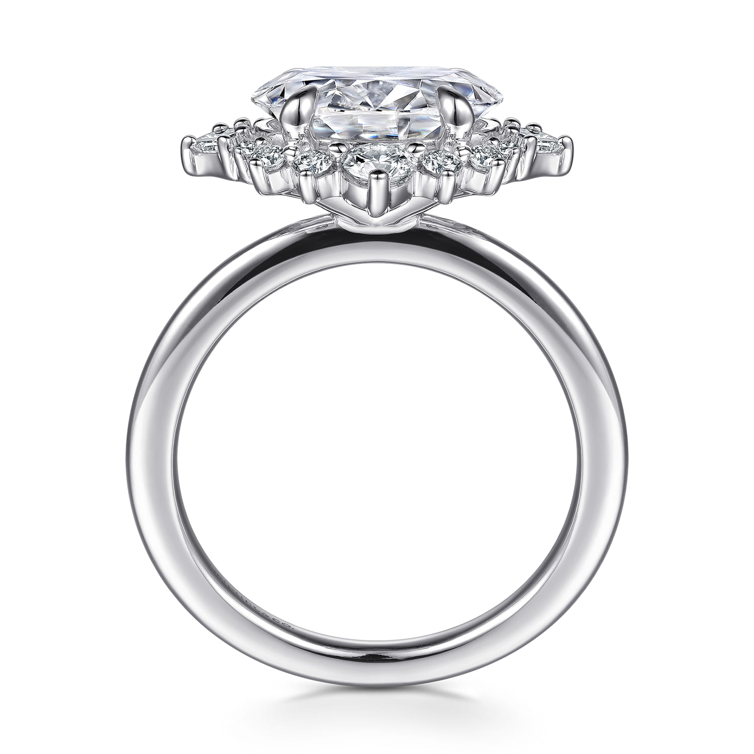 Fella - 14K White Gold Oval Halo Diamond Engagement Ring - 0.5 ct - Shot 2