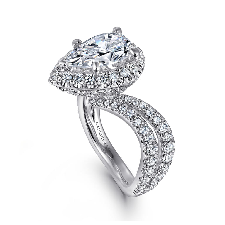 Madeleine - 14K White Gold Pear Shape Halo Diamond Engagement Ring - 0.96 ct - Shot 3