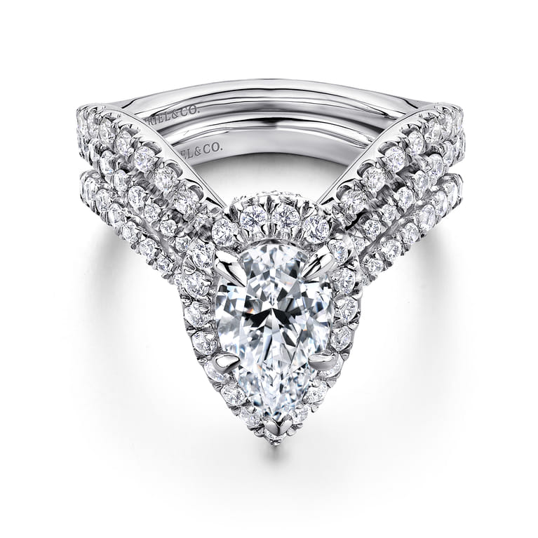 Madeleine - 14K White Gold Pear Shape Halo Diamond Engagement Ring - 0.96 ct - Shot 4