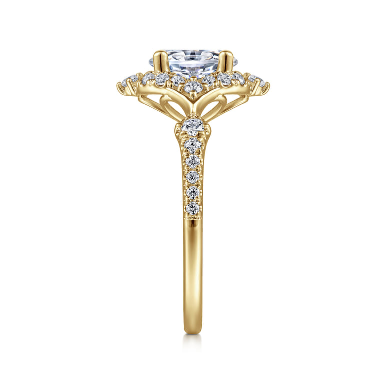 Veronique - Unique 14K Yellow Gold Vintage Inspired Oval Halo Diamond Engagement Ring - 0.4 ct - Shot 4