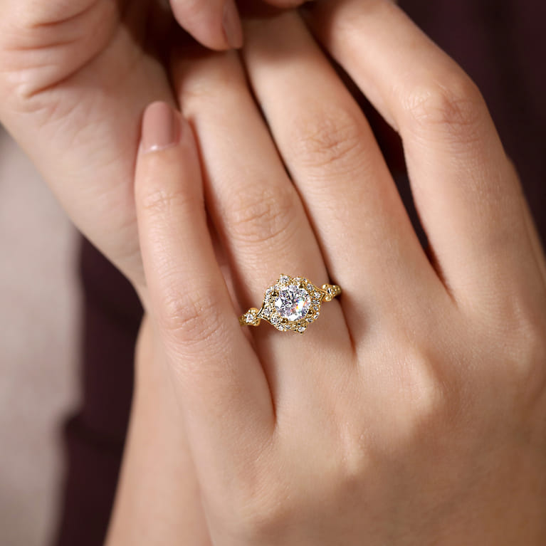 Veronique - Unique 14K Yellow Gold Vintage Inspired Halo Diamond Engagement Ring - 0.34 ct - Shot 6