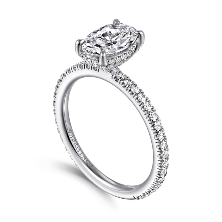 Noa - 14K White Gold Oval Diamond Engagement Ring - 0.45 ct - Shot 3