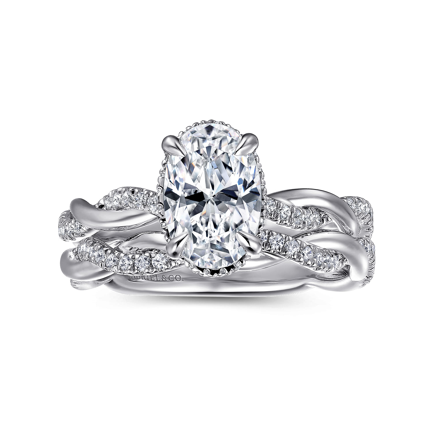 Ama - 14K White Gold Oval Halo Diamond Engagement Ring - 0.25 ct - Shot 4