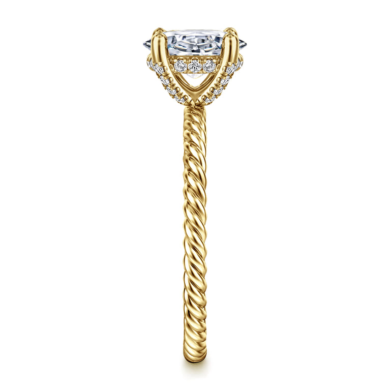 Bobbi - 14K Yellow Gold Oval Diamond Engagement Ring - 0.07 ct - Shot 5