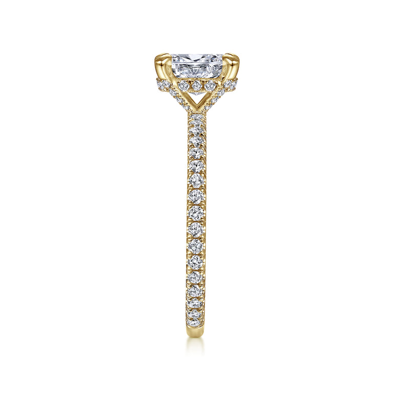 Noa - 14K Yellow Gold Oval Diamond Engagement Ring - 0.42 ct - Shot 5