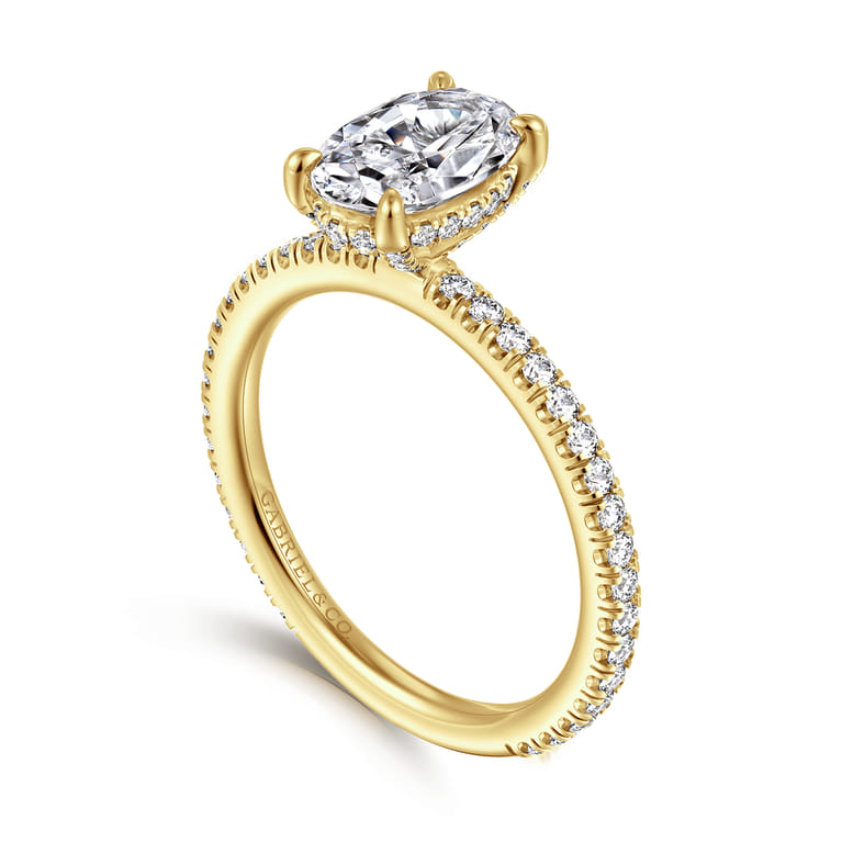 Noa - 14K Yellow Gold Oval Diamond Engagement Ring - 0.45 ct - Shot 3