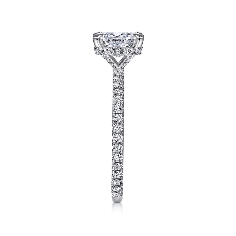 Noa - Platinum Oval Diamond Engagement Ring - 0.42 ct - Shot 5
