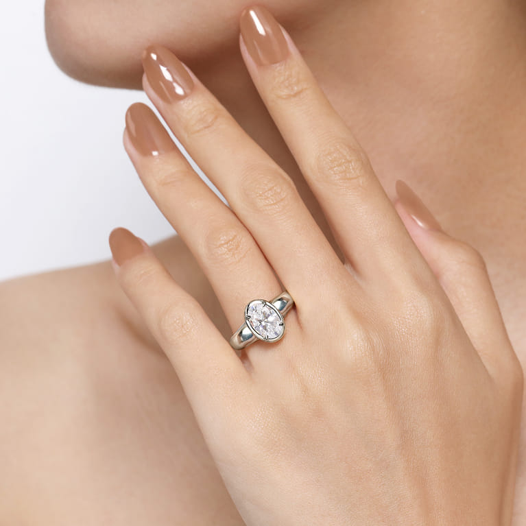 Ettie - 14K White Gold Bezel Prong Oval Diamond Engagement Ring - 0.35 ct - Shot 6