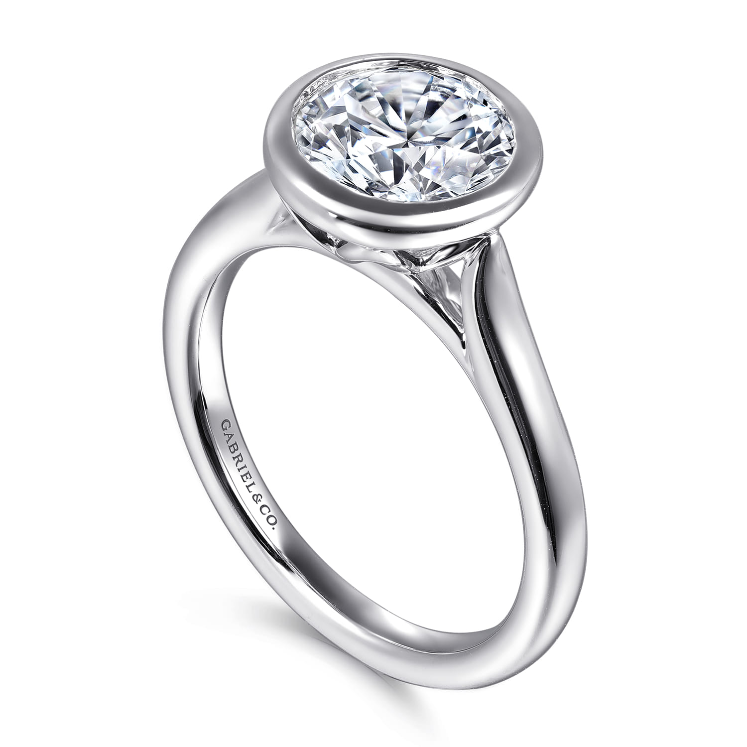 Giovana - 14K White Gold Round Bezel Set Diamond Engagement Ring - Shot 3