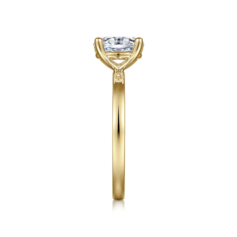 Paula - 14K Yellow Gold Oval Diamond Engagement Ring - Shot 4