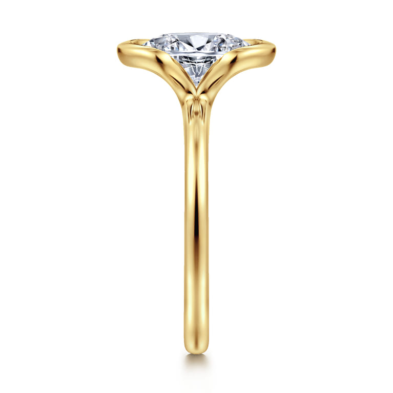 Bethanne - 14K Yellow Gold Half Bezel Oval Solitaire Diamond Engagement Ring - Shot 5