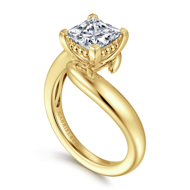 Bettie - 14K Yellow Gold Bypass Princess Cut Diamond Engagement Ring - Shot 3