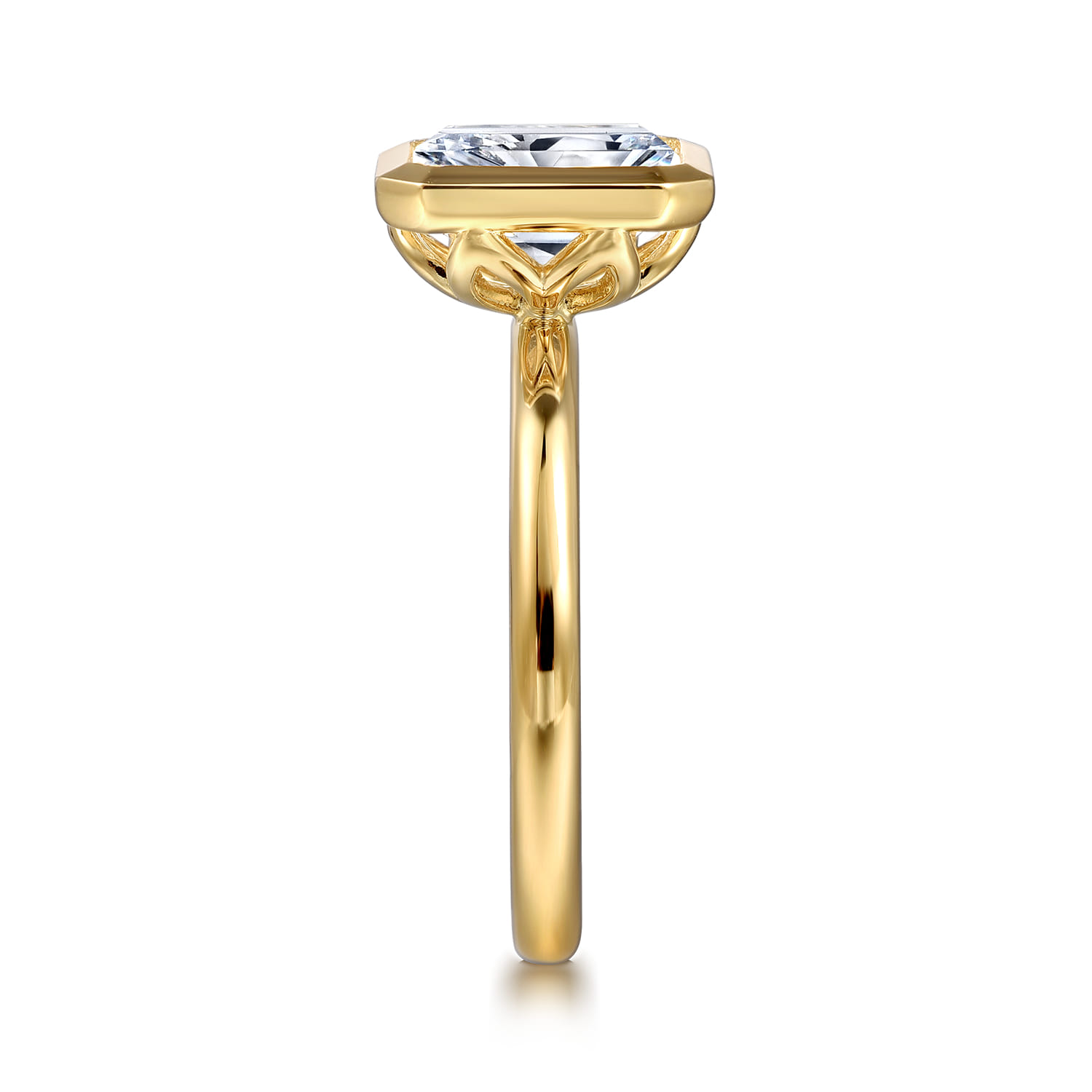 Linny - 14K Yellow Gold Radiant Cut Bezel Set Diamond Engagement Ring - Shot 5