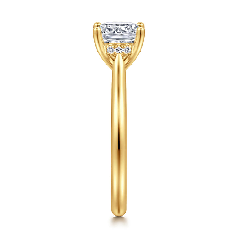 Azucena - 18K Yellow Gold Cushion Cut Solitaire Diamond Engagement Ring - 0.05 ct - Shot 4