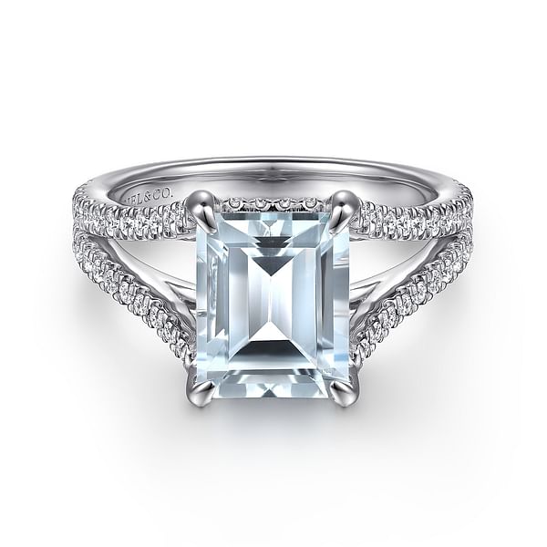 14k White Gold Aquamarine and Diamond Ring 14k White Gold Aquamarine and Diamond Ring