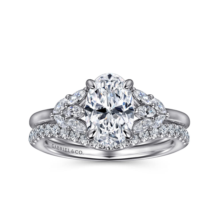 Cami - 14K White Gold Oval Diamond Engagement Ring - 0.3 ct - Shot 4