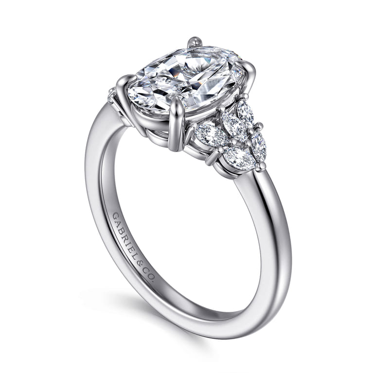 Cami - 14K White Gold Oval Diamond Engagement Ring - 0.3 ct - Shot 3