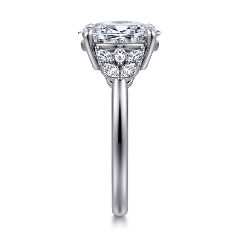 Cami - 14K White Gold Oval Diamond Engagement Ring - 0.3 ct - Shot 4