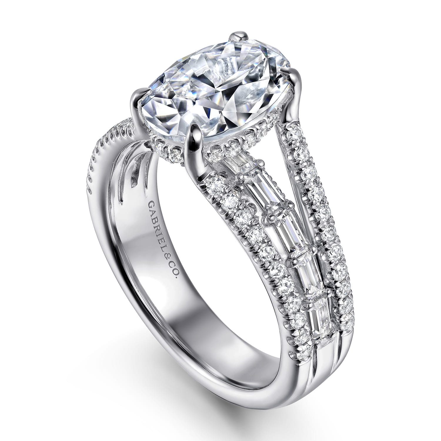 Brinne - 14K White Gold Three Row Oval Diamond Engagement Ring - 0.9 ct - Shot 3