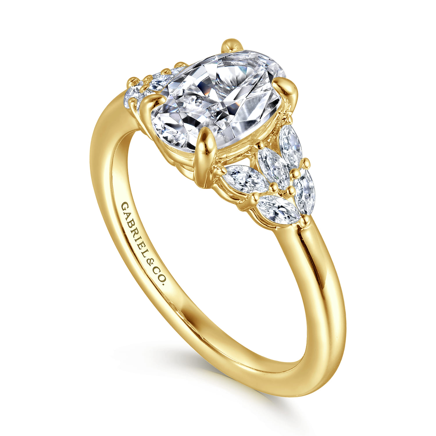 Cami - 14K Yellow Gold Oval Diamond Engagement Ring - 0.3 ct - Shot 3