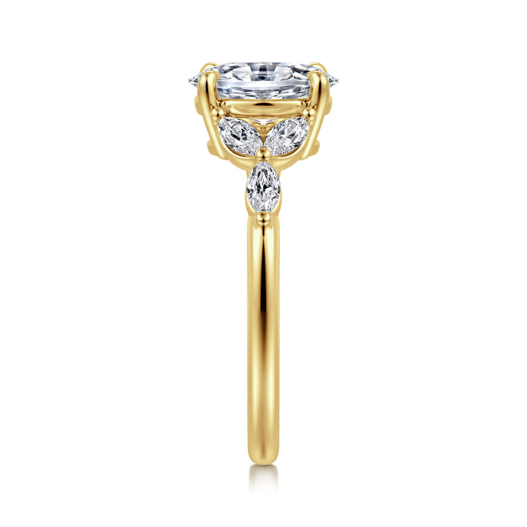 Adella - 14K Yellow Gold Oval Diamond Engagement Ring - 0.4 ct - Shot 4