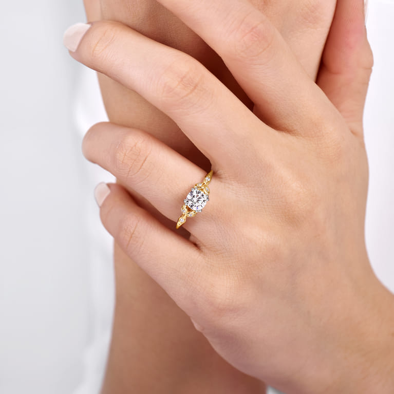 Celia - 14K White-Yellow Gold Round Diamond Engagement Ring - 0.07 ct - Shot 5