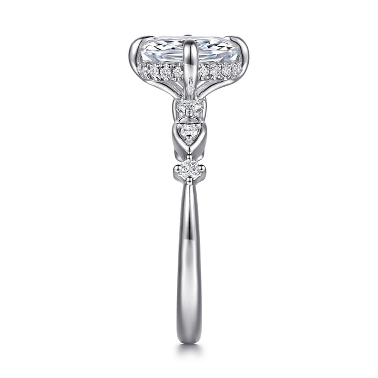 Clyde - 14K White Gold Compass Prong Elongated Cushion Diamond Engagement Ring - 0.22 ct - Shot 5