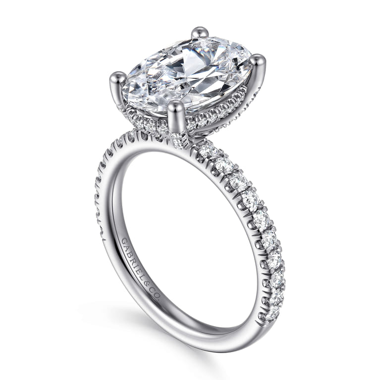Amira - 14K White Gold Oval Diamond Engagement Ring - 0.6 ct - Shot 3