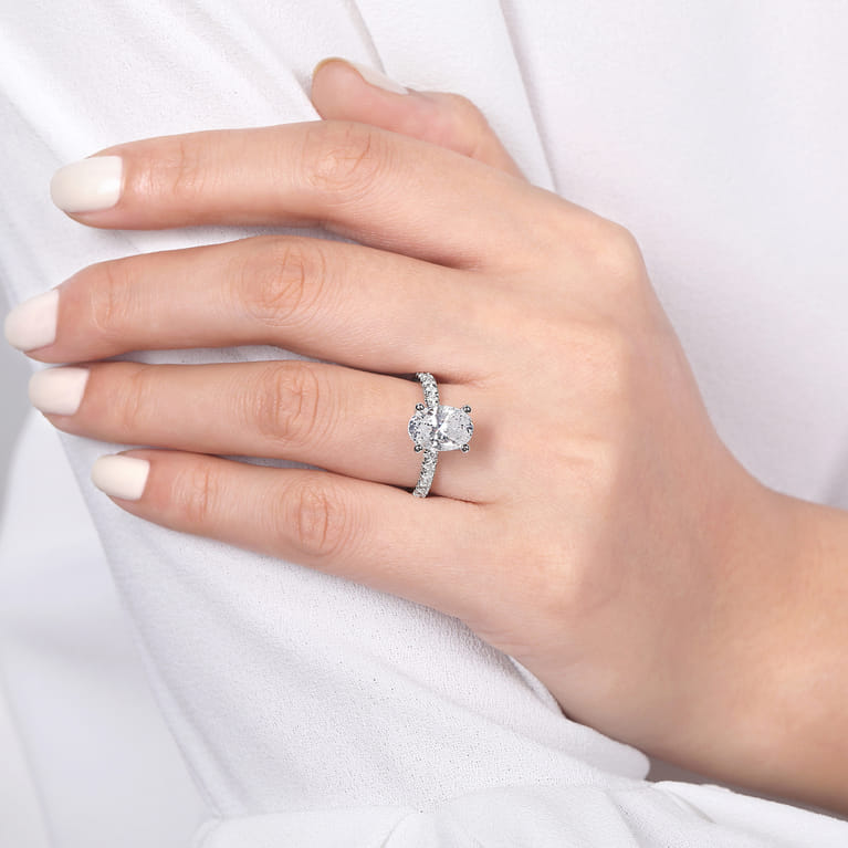 Amira - 14K White Gold Oval Diamond Engagement Ring - 0.55 ct - Shot 6