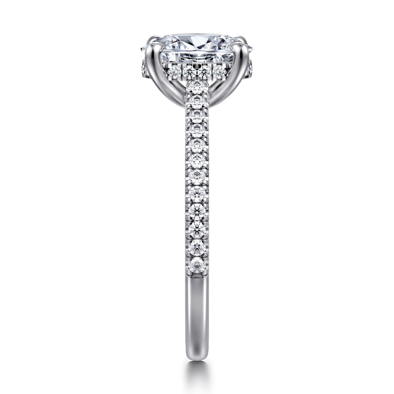 Aline - 14K White Gold Oval Diamond Engagement Ring - 0.3 ct - Shot 4