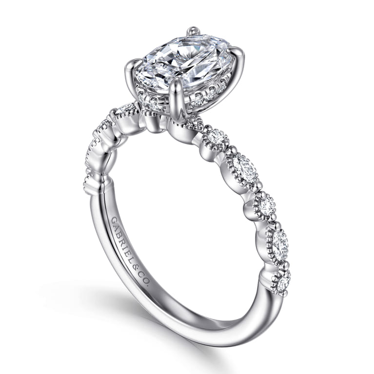 Lanna - 14K White Gold Oval Diamond Engagement Ring - 0.25 ct - Shot 3