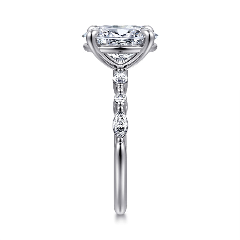 Perry - 14K White Gold Oval Diamond Engagement Ring - 0.3 ct - Shot 4