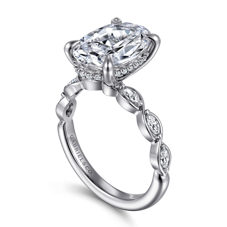 Claudia - 14K White Gold Oval Diamond Engagement Ring - 0.3 ct - Shot 3
