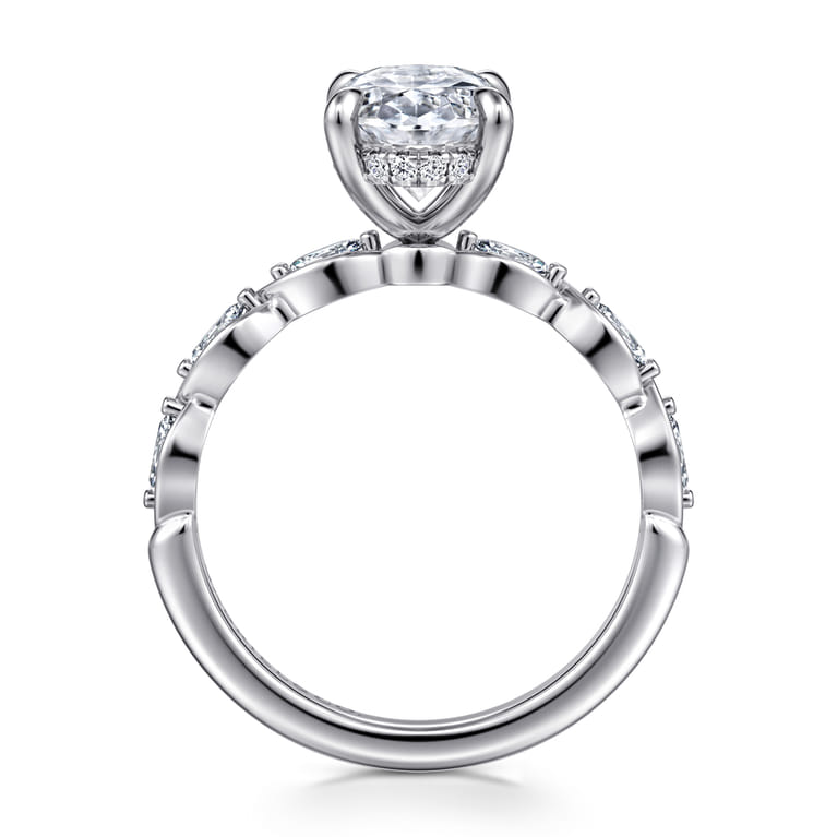 Claudia - 14K White Gold Oval Diamond Engagement Ring - 0.3 ct - Shot 2