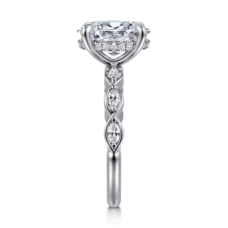 Claudia - 14K White Gold Oval Diamond Engagement Ring - 0.3 ct - Shot 4