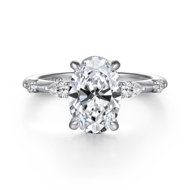 Carinna - 14K White Gold Oval Diamond Engagement Ring - 0.23 ct - Shot 1